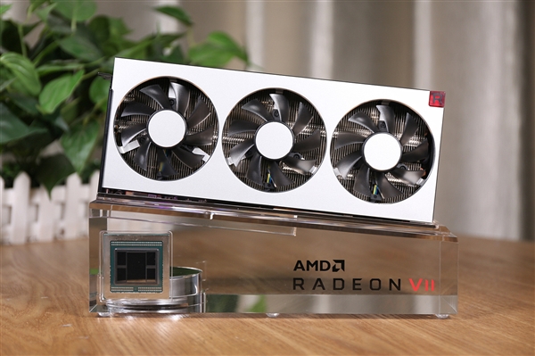 新卡来得很慢 老卡走得很快！AMD彻底放弃Vega