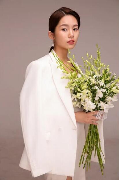 PS怎么把人物照片修出高级感