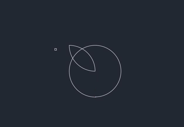 cad画圆形八个花瓣