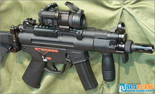 怎么教你用3dsMax制作Q版造型的反恐警察玩具人偶