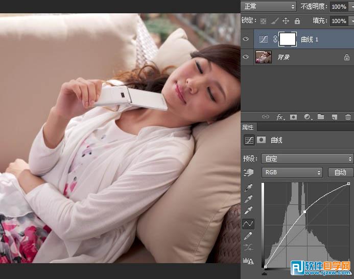 PS给室内偏暗美女加上唯美淡青色