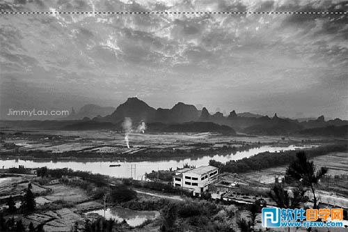 PS给霞光图片增加漂亮耶稣透射光