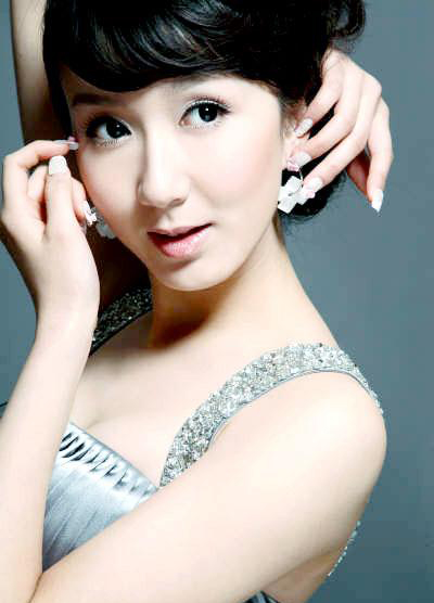 PS给美女图片简单化的美白及润色效果