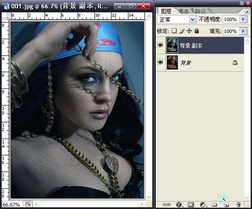 用PS快速简单把美女胸前的斑去掉