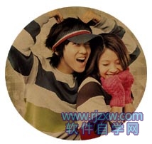 Photoshop打造可爱情侣花边框相片效果