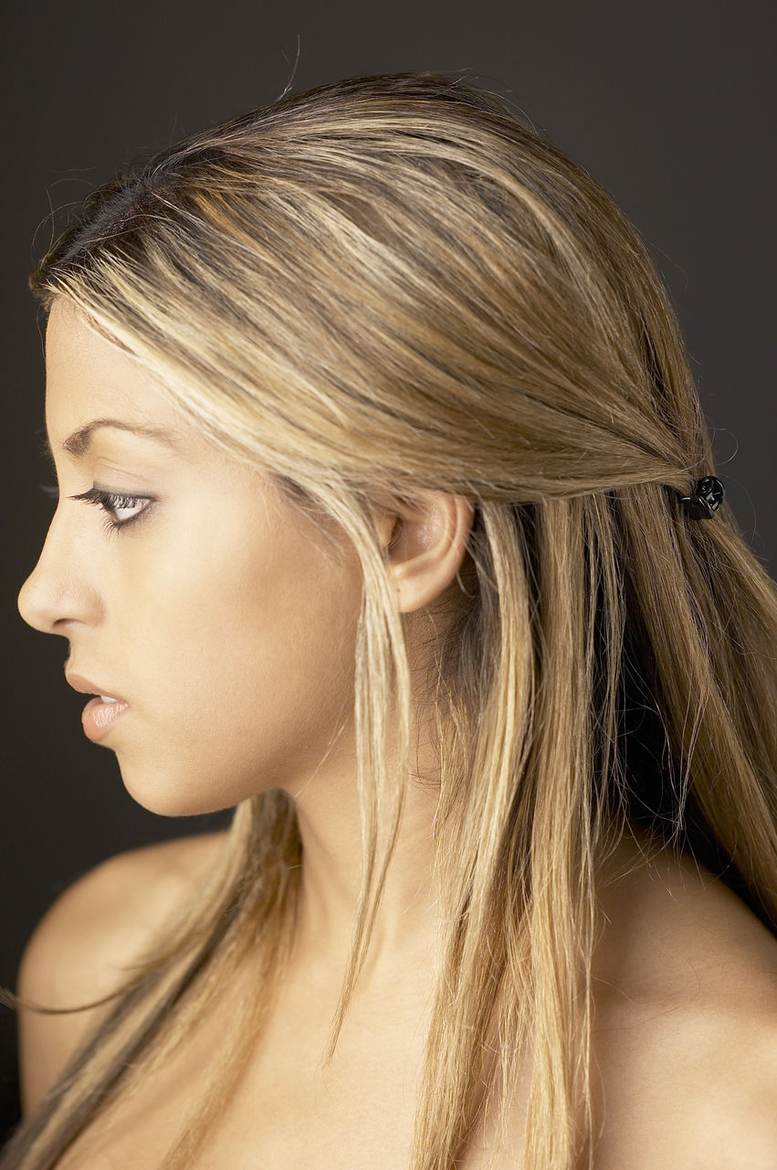 用PhotoShop制作头像烟雾化效果实例