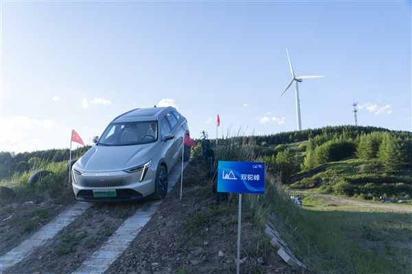 四驱混动SUV 卷进17万以内 还买比亚迪吗?