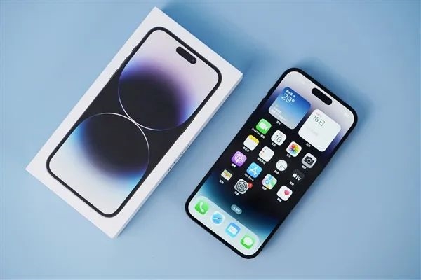 别再闭眼买iPhone了!10年果粉首次换到安卓:再不回去